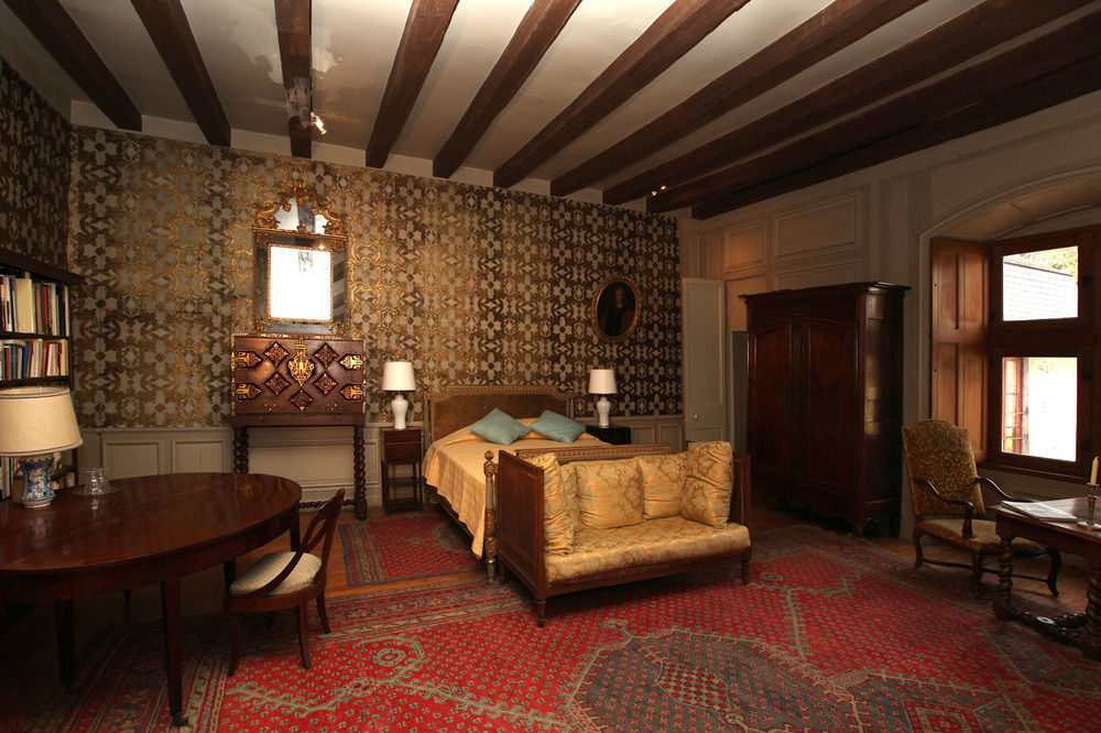 Chateau De Cheronne Bed & Breakfast Tuffé Eksteriør bilde