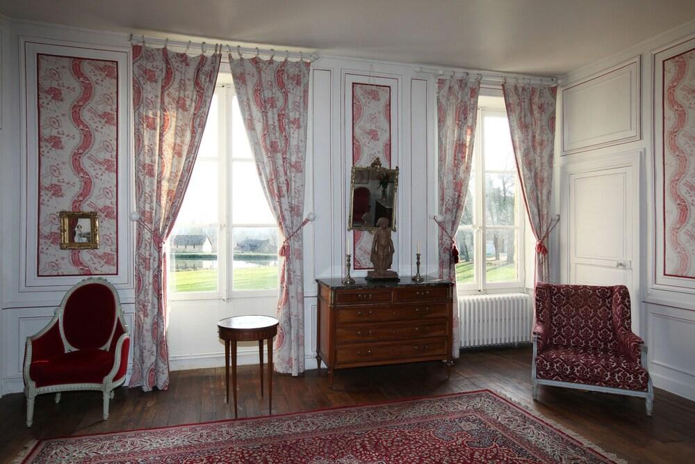 Chateau De Cheronne Bed & Breakfast Tuffé Eksteriør bilde